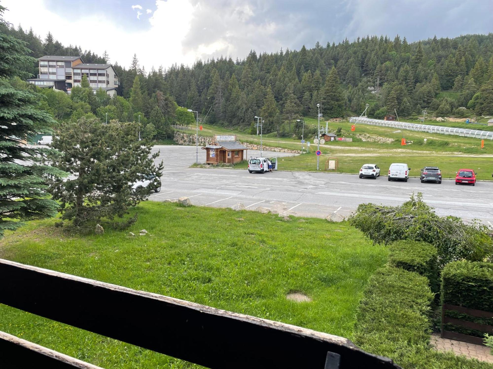 Studio Au Pied Des Pistes Bolquere Pyrenees 2000 Екстериор снимка